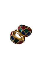 Load image into Gallery viewer, Vintage unused clip earrings
