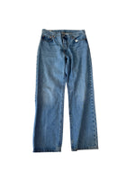 Load image into Gallery viewer, Vintage Levis 501 29/30
