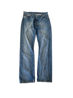 Load image into Gallery viewer, Vintage Levis 36/36
