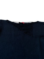 Load image into Gallery viewer, Vintage Y2K Guess sweater S/M

