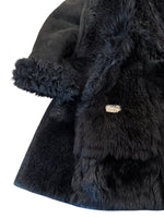 Load image into Gallery viewer, Vintage sheepskin coat M/L
