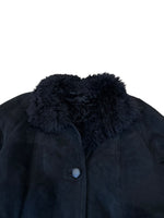 Load image into Gallery viewer, Vintage sheepskin coat M/L
