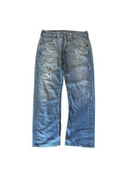 Load image into Gallery viewer, Vintage True Religion 33/33
