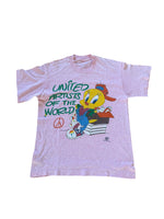 Load image into Gallery viewer, Vintage Tweety Pie t-shirt S
